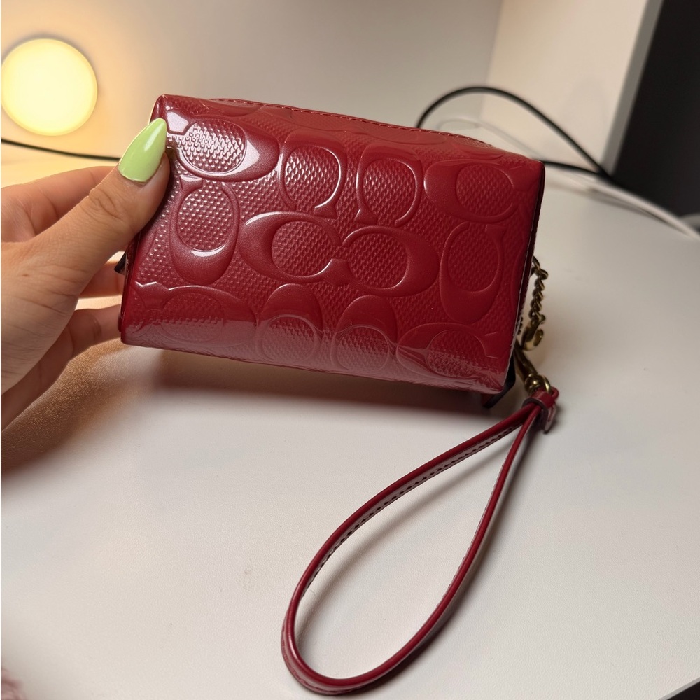 COACH women’s boxed essential mini cosmetic pouch - Picture 2 of 5